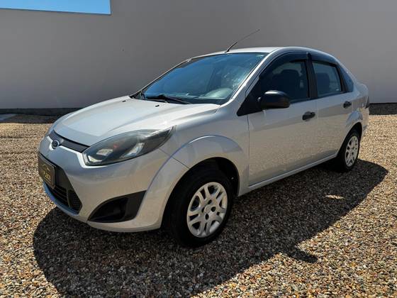 FORD FIESTA 1.6 SE SEDAN 16V FLEX 4P MANUAL FORD FIESTA 1.6 SE SEDAN 16V FLEX 4P MANUAL
